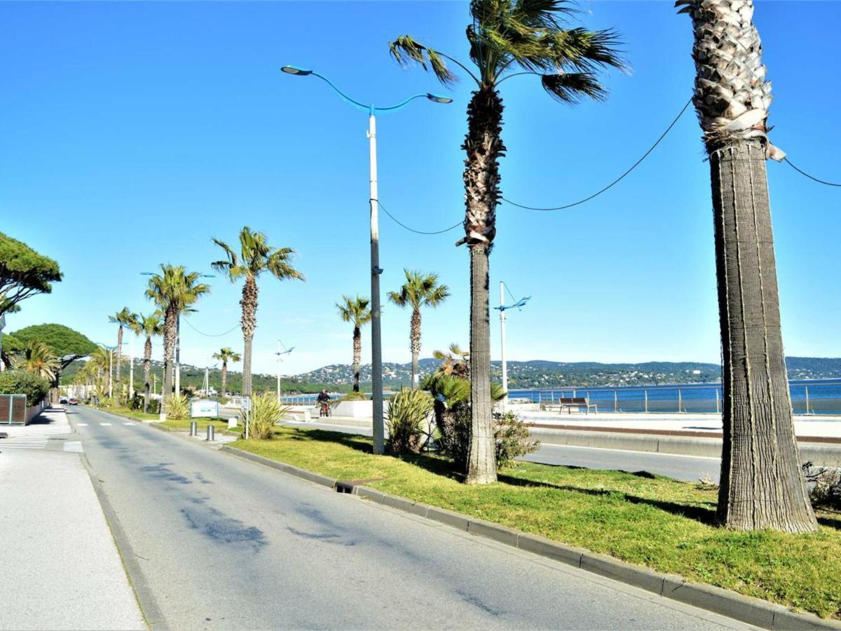 Studio Renove Climatise, 3 Couchages, Proche Port Et Casino A Cavalaire-Sur-Mer - Fr-1-226B-98 Exterior foto